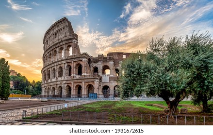 Detail Of Colosseum In Rome (Roma), Italy. Also Named Coliseum, This Is The Most Famous Italian Sightseeing. Spectacular Blue Sky In Background.