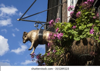 A Detail Of The Golden Fleece Public House In York, England.  The Golden Fleece Is Said To Be The Most Haunted Pub In York.