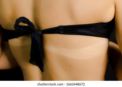 Detail Of Model`s Body Before And After Applying Airbrush Tan Treatment In Beauty Salon. Fake Tan On Woman`s Body. Eko Tanning. Ecological Tan.