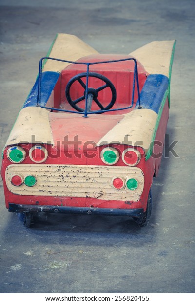 detail of old, vintage,\
retro toy car