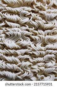 A Detail On Dry Instant Ramen Noodles