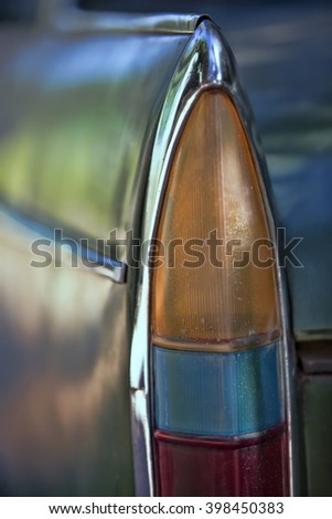 Detail of the rear lamp, Peugeot 404