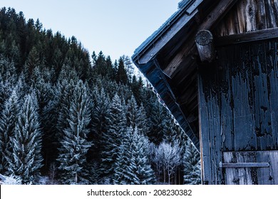 Cabin In The Woods Images Stock Photos Vectors Shutterstock