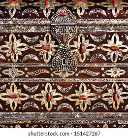 Detail from the traditional arabic jewellery box.