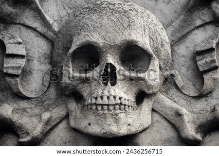 Detailed photograph of a sculpture located in the La Recleta cemetery, Buenos Aires, Argentina.
Found embedded in the wall of a mausoleum, these sculptures are on public view, photo taken in 2023
