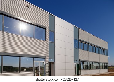 Metallfassade Images Stock Photos Vectors Shutterstock