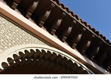 Details From Archway From The Irvine Spectrum Center In California