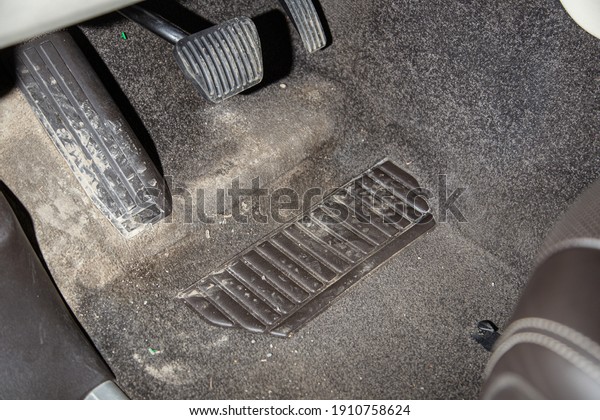 Details of car\
cleaning - dirty car\
interior\

