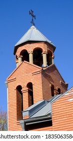 Details and elements of the building facade
