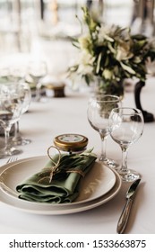 Details Of The Gala Dinner, Glasses Of Plates, Preparation For The Holiday Table Setting