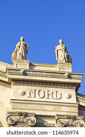 Details In The Gare Du Nord Train Station, Paris