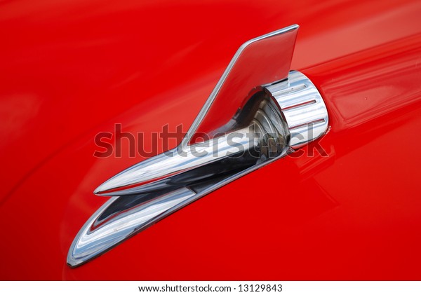 Details of hood\
ornament Bel-Air\
Chevrolet