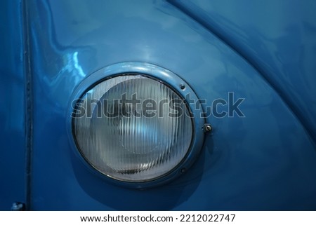 Details of old cars, the headlight.