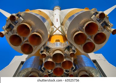 Details Of Space Rocket Engine