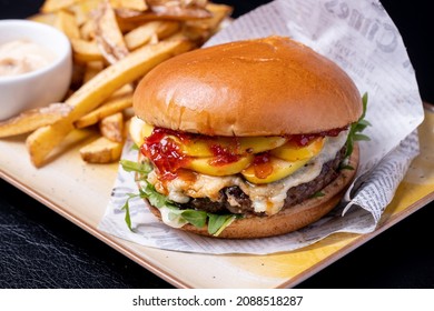 Details Of Tasty Black Angus Beef Burger With Gorgonzola Cheese