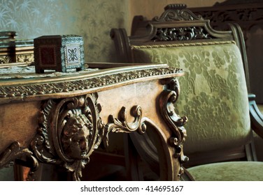 Details Of Vintage Furniture