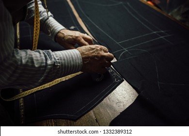 details of the working tailor