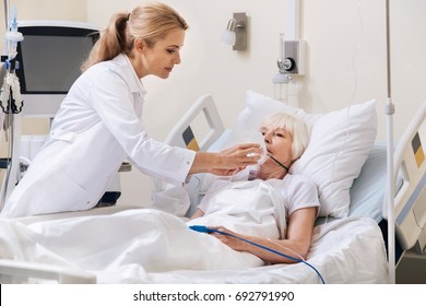 7,749 Qualified doctor Images, Stock Photos & Vectors | Shutterstock