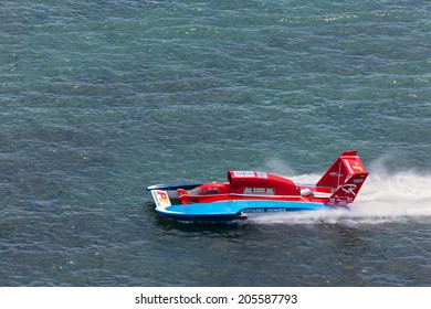 DETROIT - JULY 13: Aerial View Of The Mike Webster Hydroplane At The APBA Gold Cup July 13, 2014 On The Detroit River In Detroit, Michigan.