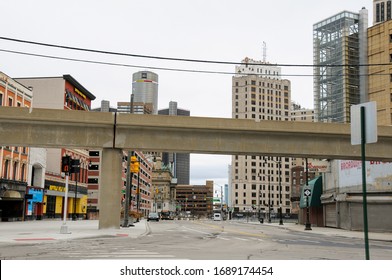 DETROIT, MI / USA - March 30, 2020: An Empty Street In Downtown Detroit After Michigan Governor Gretchen Whitmer Ordered A Stay At Home Due To Coronavirus (COVID-19) Global Pandemic On March 23, 2020.