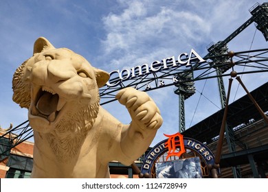 DETROIT, MI / USA - OCTOBER 21, 2017: The tiger at the main entrance of Comerica Park, home of the Detroit Tigers, greets visitors. 