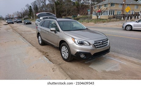 Detroit, Michigan, USA - August 31, 2016: Subaru Outback Was The Best Selling Station Wagon In North America. It Was Widely Used As A Camper Car, As Well As A Perfect Car For Family Road Trip.