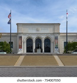 DETROIT, MICHIGAN, USA - NOVEMBER 4: Detroit Institute Of Arts On Woodward Avenue On November 4, 2017 In Detroit, Michigan 