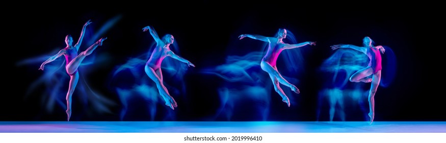Desarrollo de movimientos de una bella bailarina de danza aislada en el fondo oscuro en luz de neón mezclado. Concepto de arte, belleza, aspiración, creatividad. Acción y movimiento
