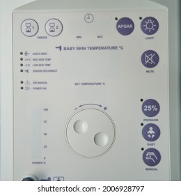 A Device For Resuscitation Of Infants And Checking The Child On The Apgar Scale After Delivery. Machine For Oxygen Supply And Resuscitation Of The Baby After Childbirth