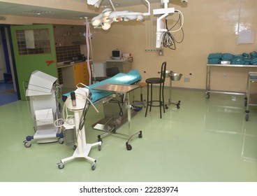 devices and bed read for surgery  in operation room