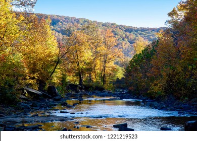 Devils Den State Park