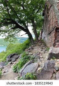 Devils Lake State Park Hiking Trail