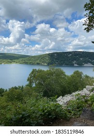 Devils Lake State Park Hiking Trail