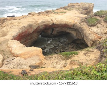 Devils Punch Bowl On The Oregon Coast