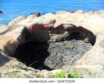 Devils Punch Bowl Oregon Coast USA