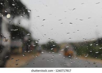 Dew drops blur