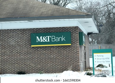 DeWitt, New York, USA - February 29, 2020: Sign On M&T Bank Branch Building. M&T Is A Large Regional Financial Institution That Serves Mid-Atlantic Customers.