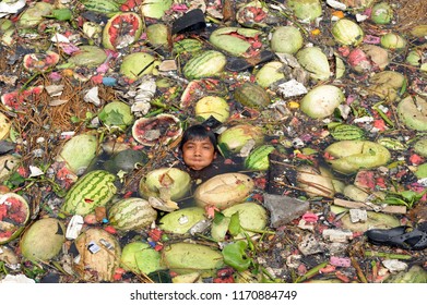 1,695 Bangladesh water pollution Images, Stock Photos & Vectors ...