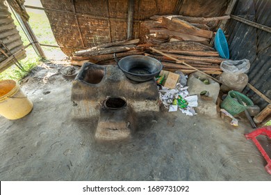 DHAKA, BANGLADESH - MARCH 30, 2020: A Primitive Local Kitchen Where The People Can Do Some Basic Cooking And Preparing Food, With A Wood Burn Oven 