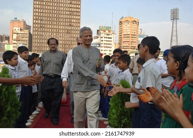 Dhaka, Bangladesh - May 27, 2007: Dr. Muhammad Yunus Was Awarded The Nobel Peace Prize For Founding The Grameen Bank And Pioneering The Concepts Of Micro Credit And Microfinance.