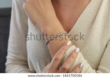 Diamond bracelet on young women
