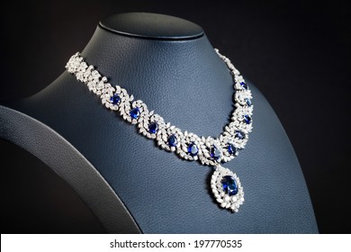16,246 Blue diamond necklace Images, Stock Photos & Vectors | Shutterstock