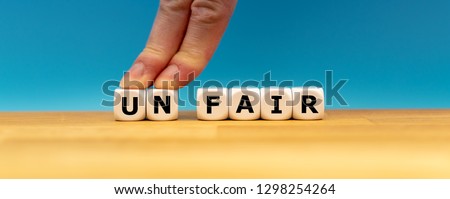 Dice form the word 