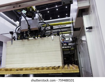 The  Die Cutting Machine ; Close Up
