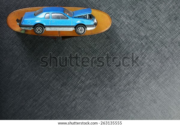 Diecast car model  represent the car service\
concept related idea.