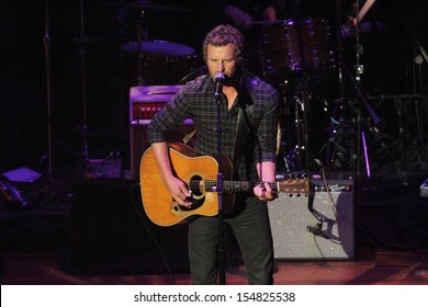 Dierks Bentley At The 7th Annual ACM Honors, Ryman Auditorium, Nashville, TN 09-10-13