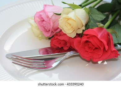 Different Roses On A Place Setting, Perfect For A Dinner Invitation