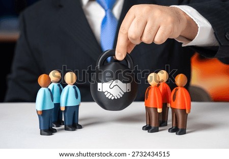 A difficult compromise for both sides. Mediation and arbitration in conflict. Business agreement. Negotiation balance, risk reduction and conflict resolution tools. Preserving partnerships