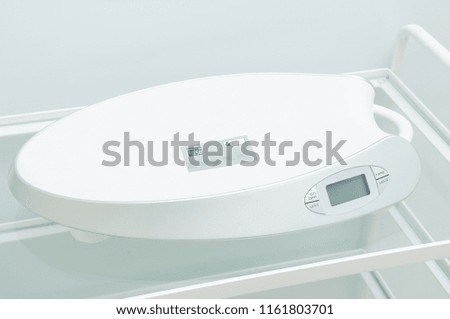 Digital baby scale