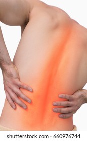 Digitale Kombination von markiertem Rückenschmerz auf weißem Hintergrund